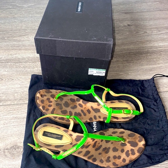 Dolce&Gabbana patent leather sandals size 36 - Picture 9 of 10